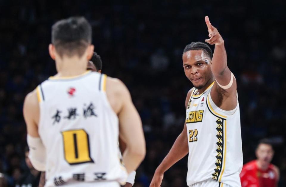 BL联赛后, 布朗两场比