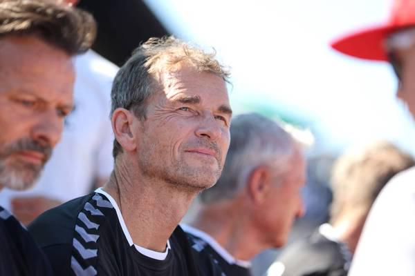 公众的心态, 布拉迪斯拉, 发的表态