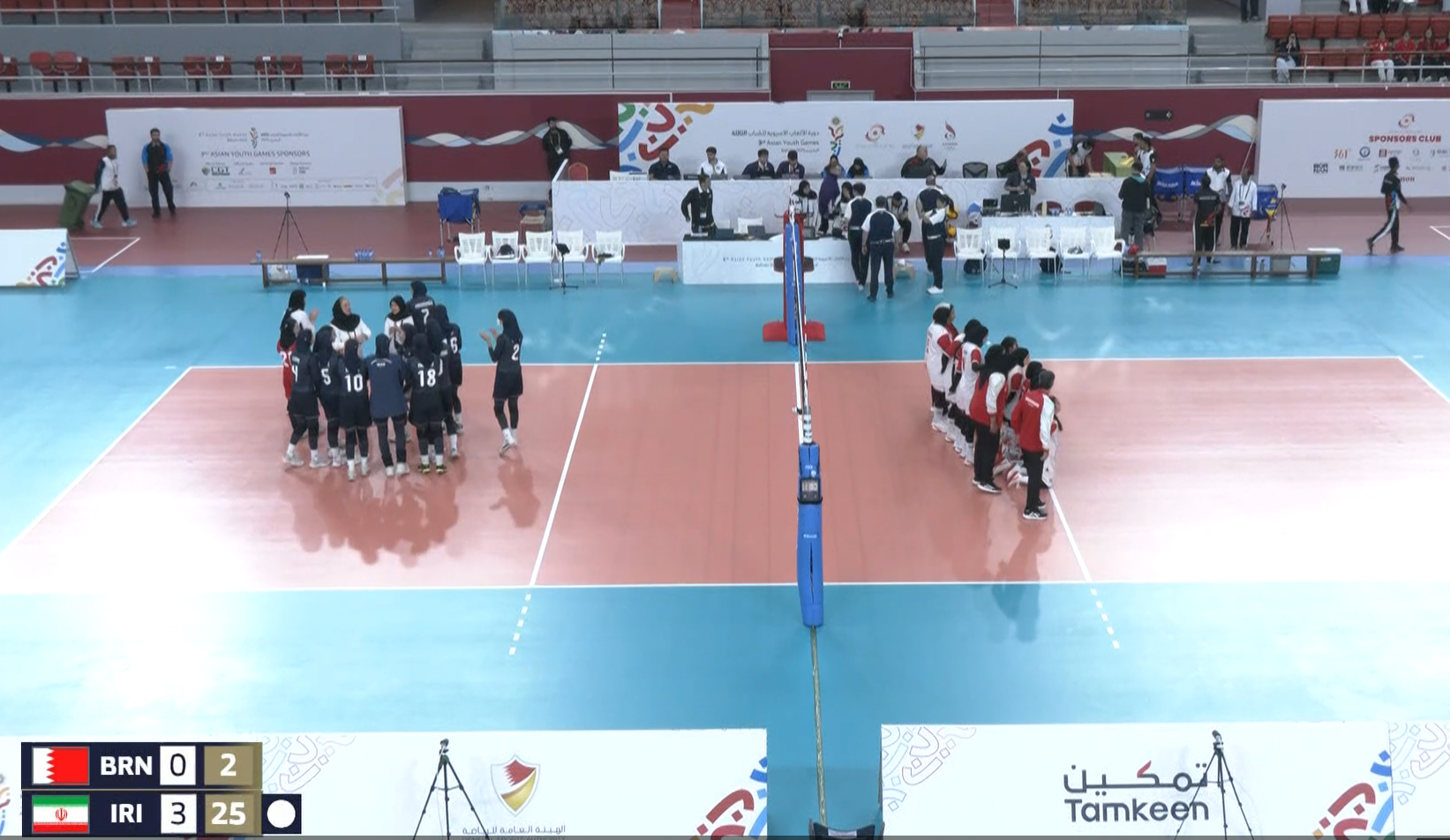 来看, 击的伊朗女 来看, 击的伊朗女